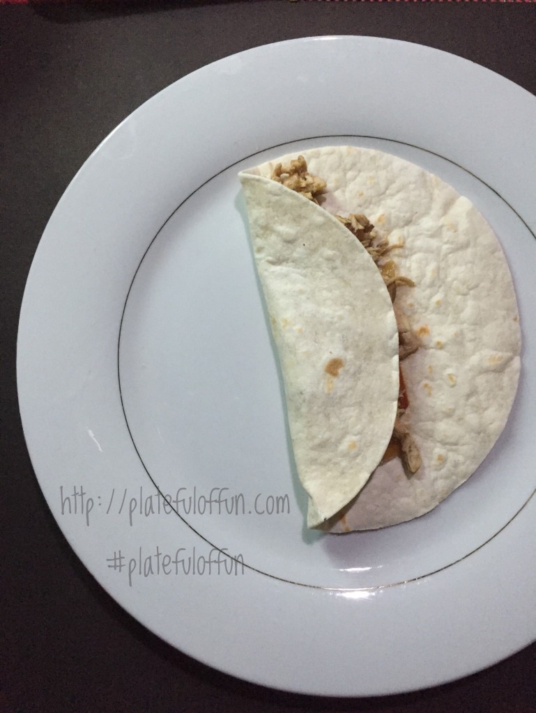 http://platefulfoffun.com Slowcooked Chicken Fajitas 