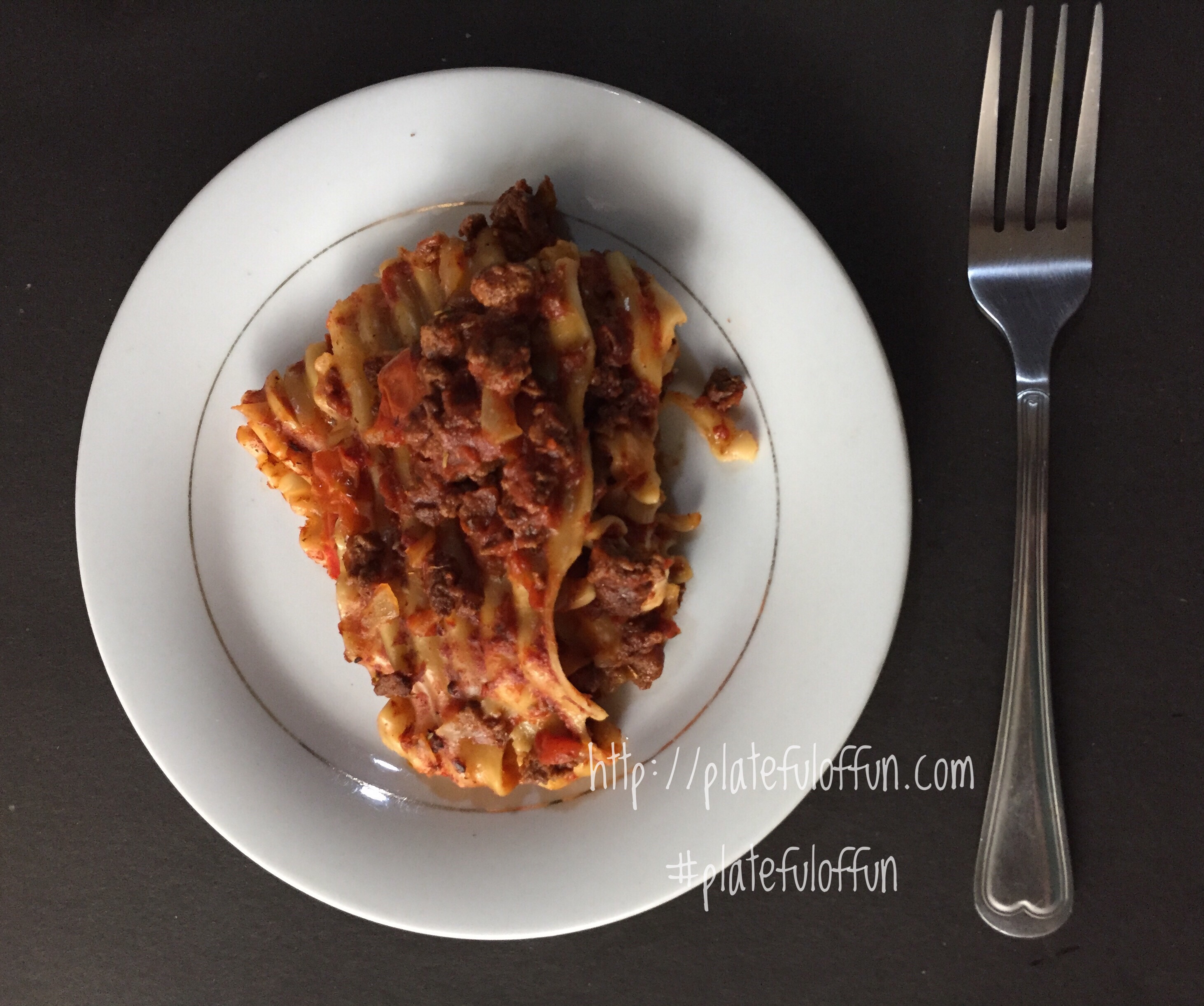 Plateful Of Fun » Blog Archive » Slow Cooker Lasagna